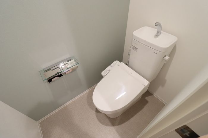 トイレ　お部屋探しはタウンハウジング蘇我店にお任せ下さい♪