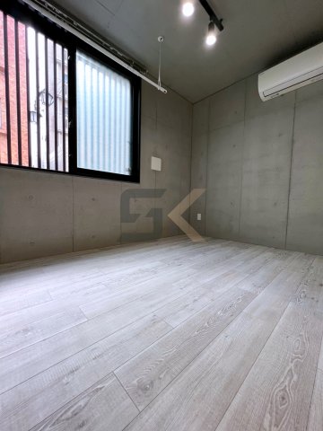 居室・リビング　別号室の写真です