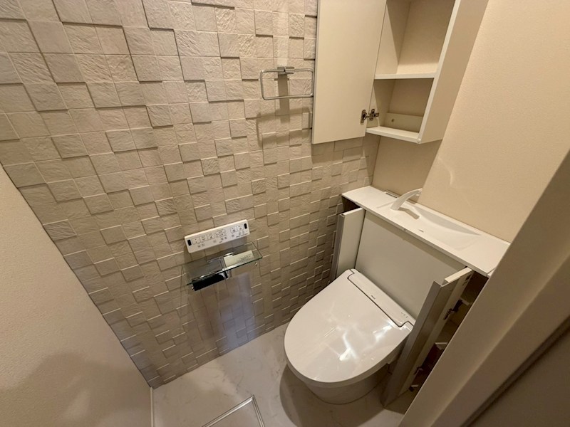 トイレ　同タイプ同シリーズ参考写真