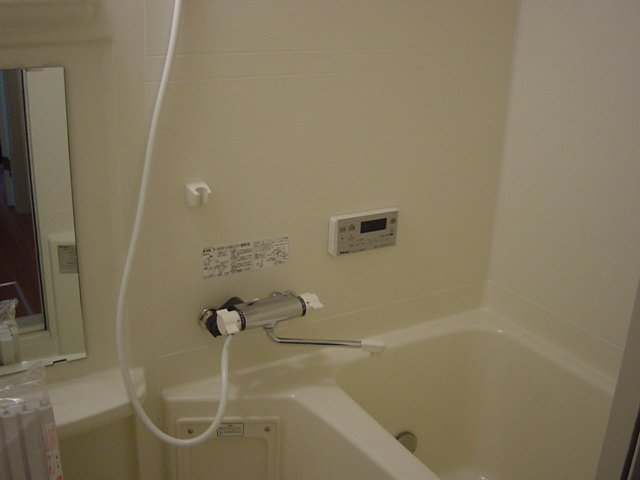 バス・シャワールーム　バス