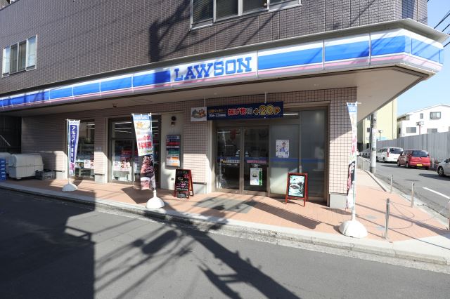 コンビニ　ローソン（コンビニ）まで474m