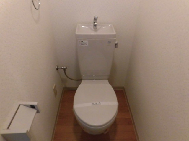 トイレ　清潔感のあるきれいなトイレです