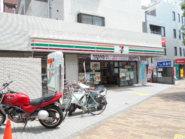 コンビニ　セブン-イレブン江戸川中葛西３丁目店（コンビニ）まで401m