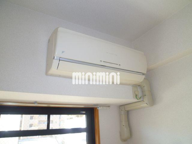 その他　エアコン付き