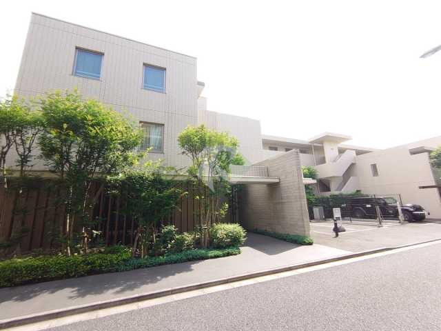 建物外観　フレンシア高円寺