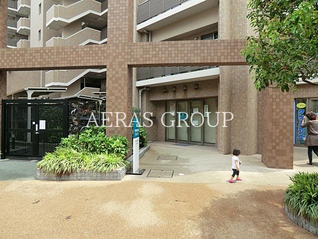 病院　すずかけ内科クリニック（病院）まで913m