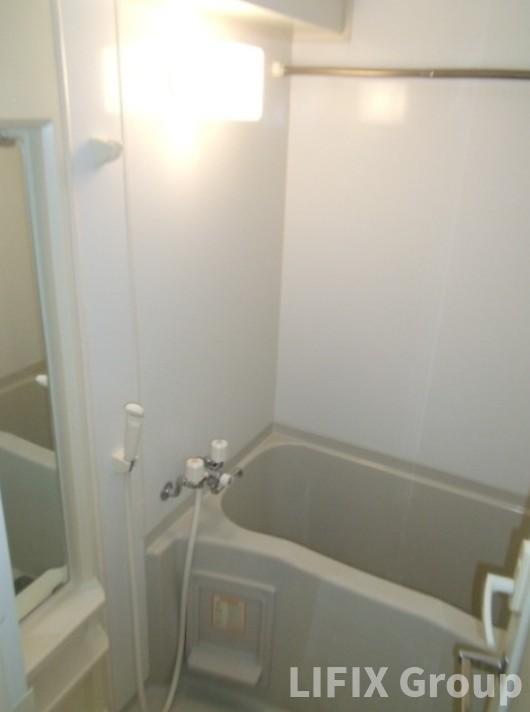 バス・シャワールーム　風呂