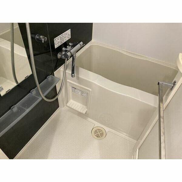 バス・シャワールーム　?