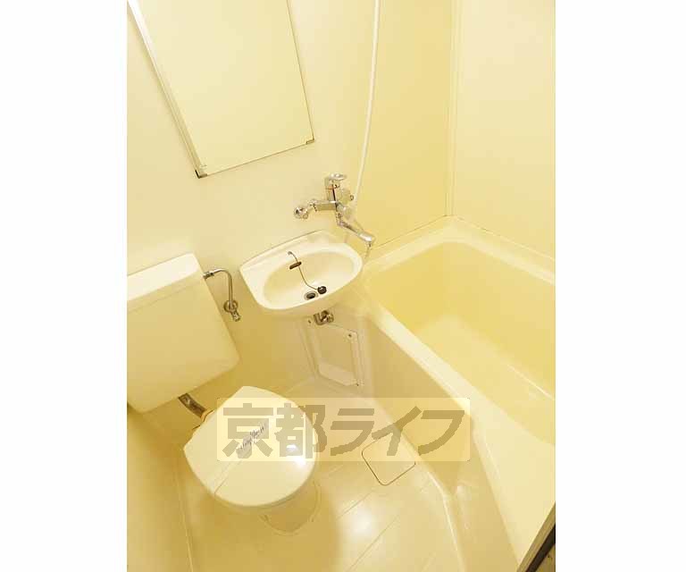 バス・シャワールーム　ユニットバスです。