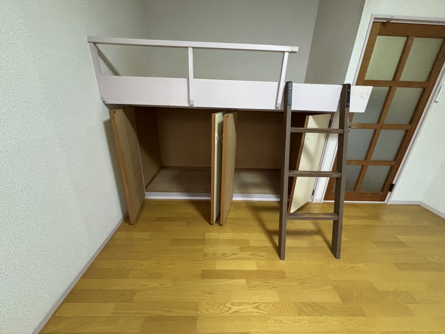 収納　ロフト下収納