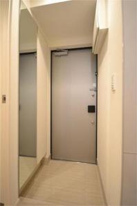 玄関　別部屋の参考写真です。