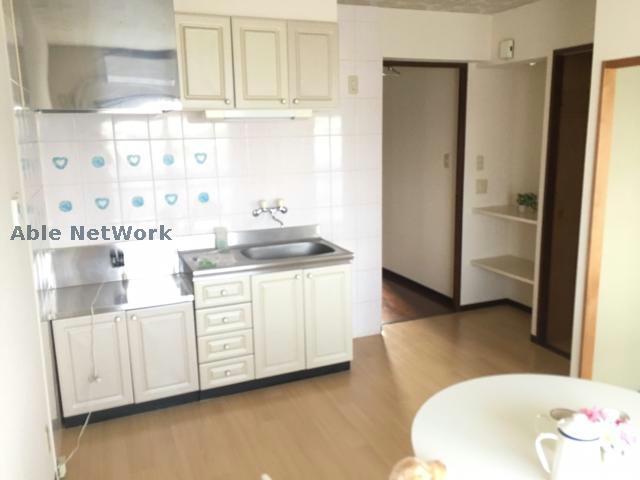 居室・リビング　陽が差し込みます。