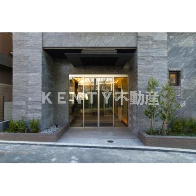 エントランス　清潔なエントランスです