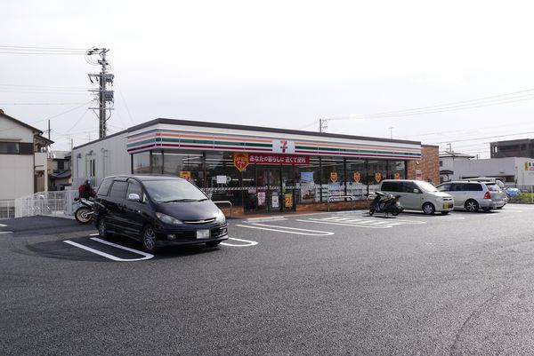 コンビニ　セブンイレブン北名古屋熊之庄西出店（コンビニ）まで458m