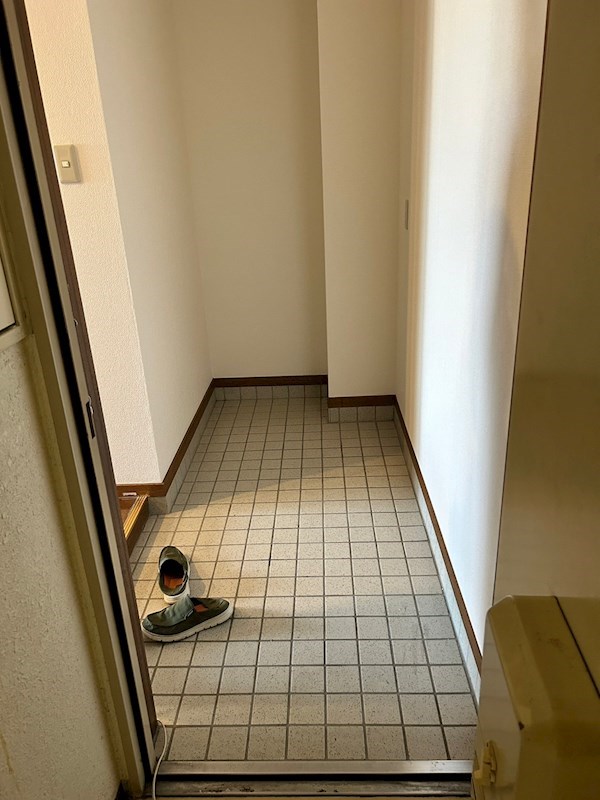 玄関　土間広いです