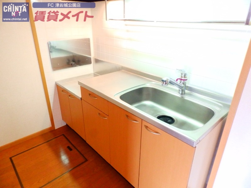 キッチン　反転同型タイプ