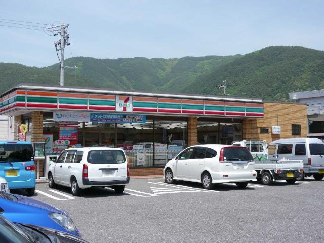 コンビニ　セブンイレブン松本里山辺店（コンビニ）まで614m