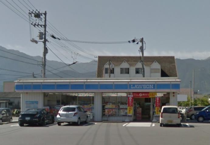 コンビニ　ローソン（コンビニ）まで324m