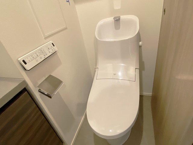 トイレ　別部屋参考写真