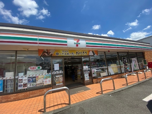 コンビニ　セブンイレブン武蔵村山平和通り店（コンビニ）まで324m