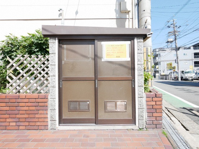 その他共有部分　イメージとして同建物他部屋を表示しています