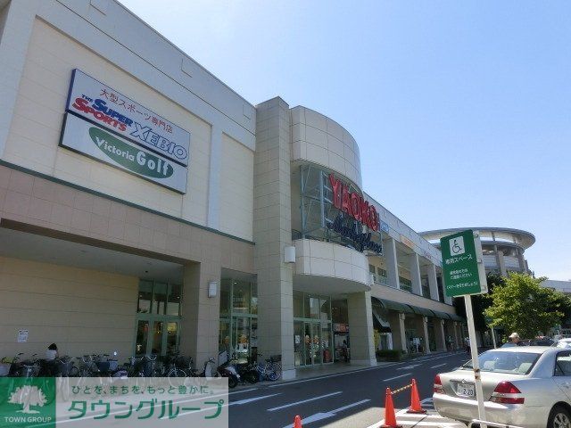 ショッピングセンター　モラージュ柏（ショッピングセンター）まで330m