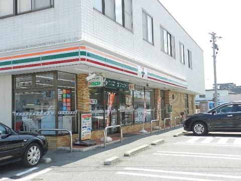 その他　セブンイレブン山口小郡黄金町店（その他）まで579m