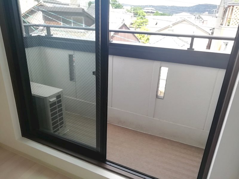 バルコニー　※別部屋のお写真になります