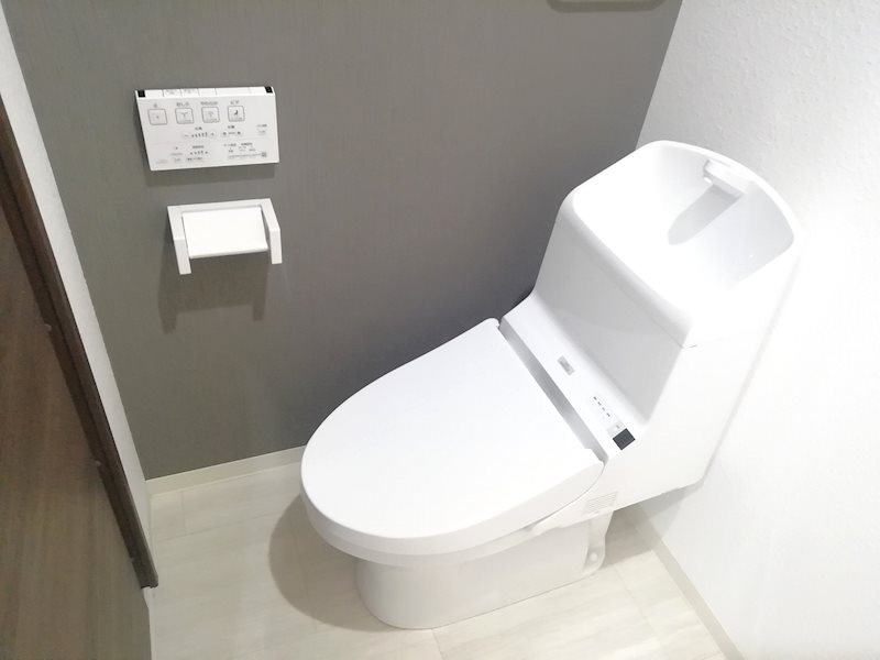 トイレ　ウォシュレット付き※別部屋のお写真になります