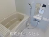 バス・シャワールーム　追い焚き・浴室乾燥完備の綺麗な浴室♪
