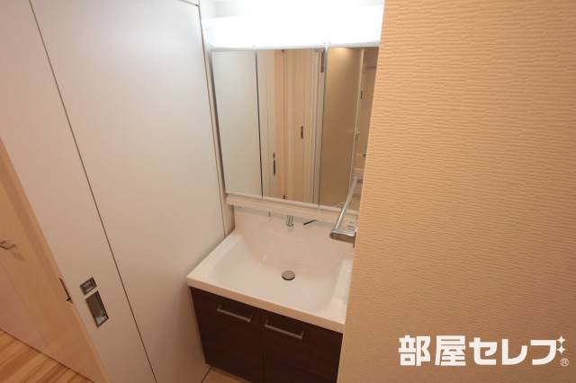 洗面設備　洗面所は欠かせませんね。