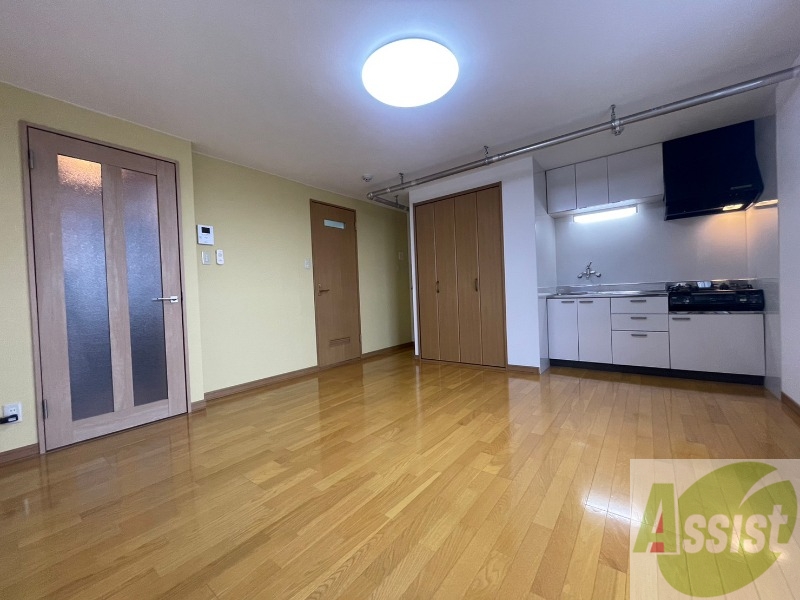 居室・リビング　広くてキレイなお部屋が広がっていて、充実した生活が送れそう。