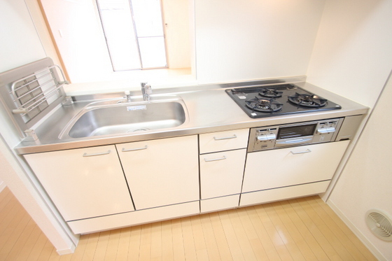 キッチン　※別部屋の写真です