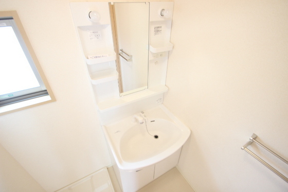 洗面設備　※別部屋の写真です