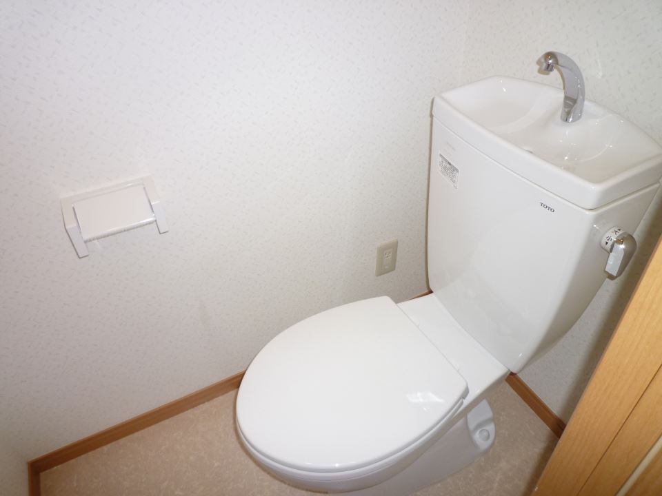 トイレ　洋式トイレです