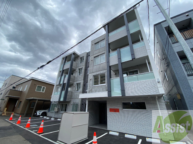 建物外観　札幌市中央区南１３条西「ブランシャール西線１４条」