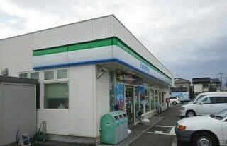 コンビニ　ファミリーマート 三島梅名北店（コンビニ）まで600m
