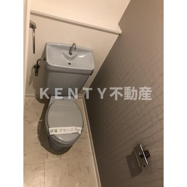 トイレ　清潔感のあるトイレです