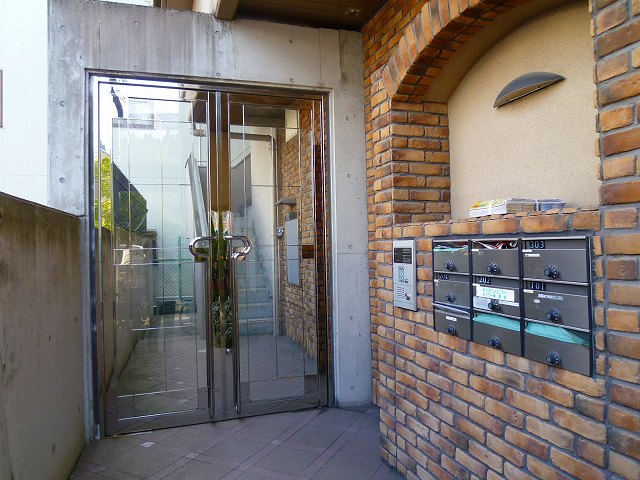 エントランス　【コンビニエンスストア】セブンイレブン西宮甲子園八番町店まで