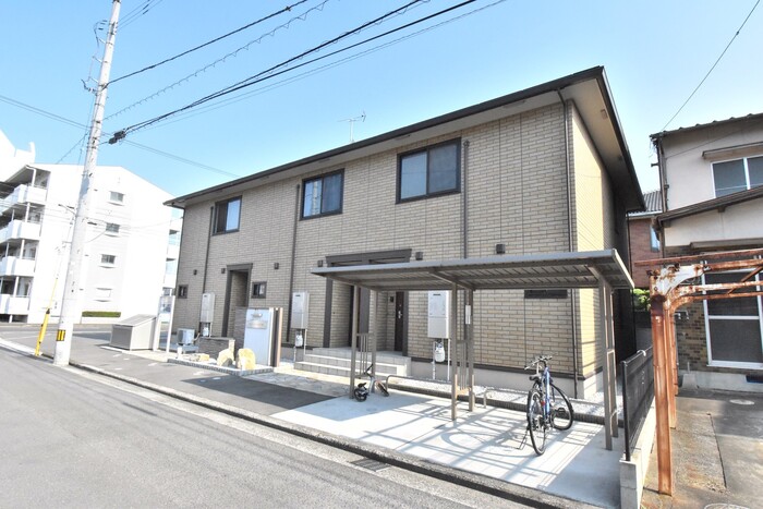 建物外観　建物外観