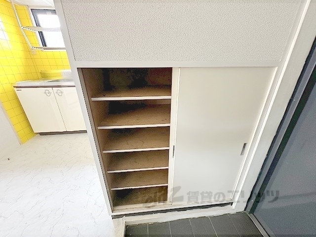 収納　下駄箱