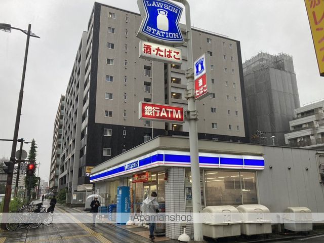 コンビニ　ローソン（コンビニ）まで121m
