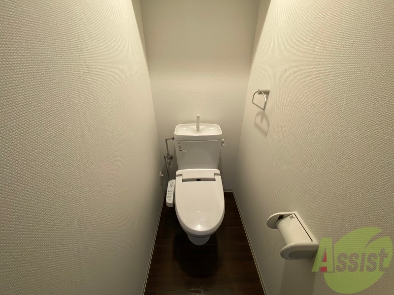 トイレ　トイレです。ウォシュレット付を探している方、おすすめです。