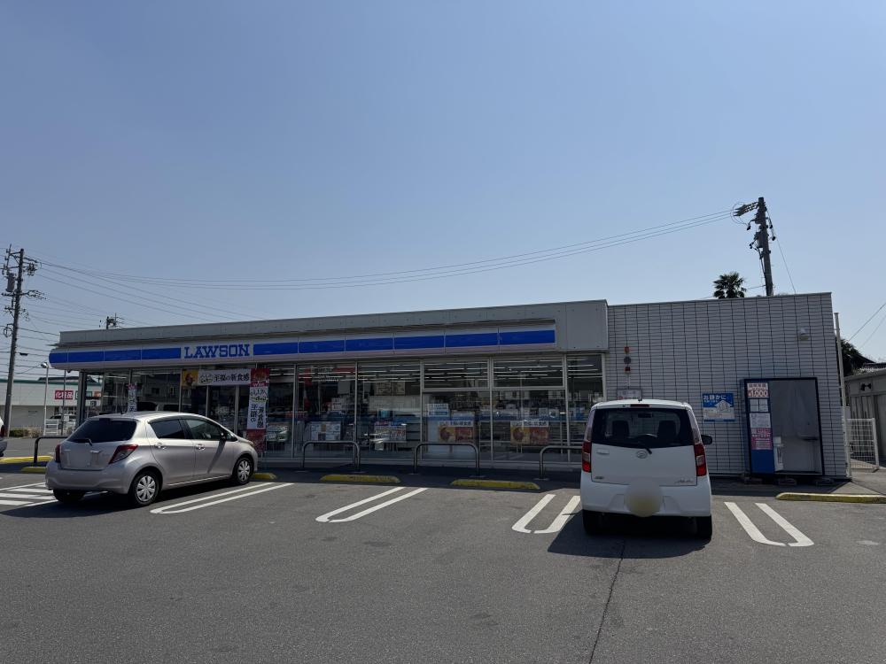コンビニ　ローソン　竹鼻店（コンビニ）まで699m