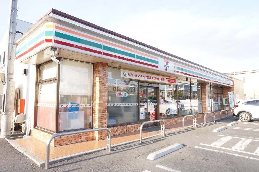 コンビニ　セブンイレブン 越谷東大沢2丁目店（コンビニ）まで548m