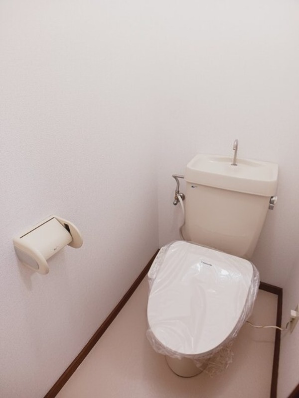 トイレ　図面と現状に相違がある場合には現状を優先