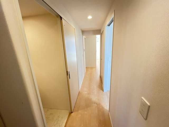 玄関　★お部屋探しは株式会社タウンハウジング東京まで★