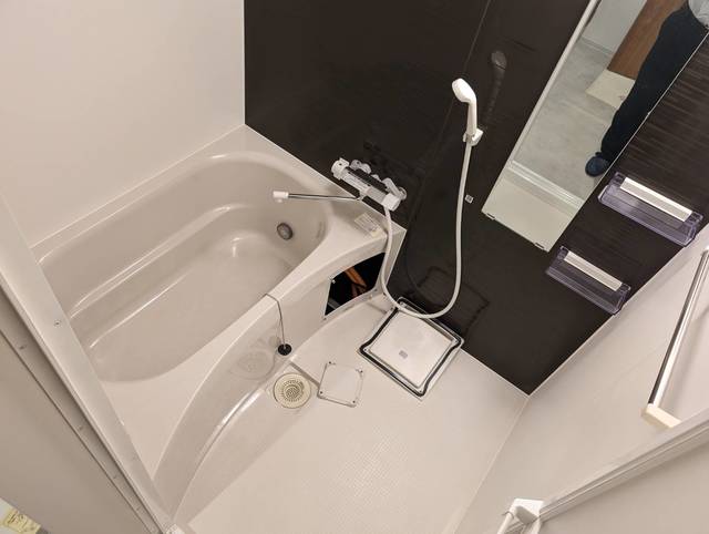 バス・シャワールーム　１階のお部屋の写真です。イメージを！