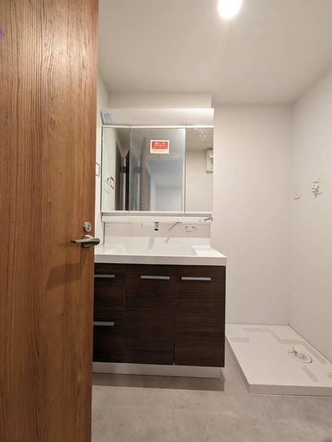 洗面設備　１階のお部屋の写真です。イメージを！