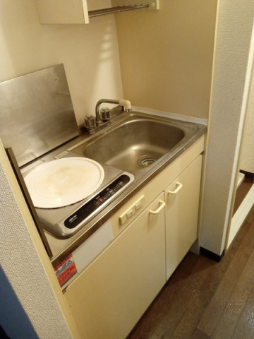キッチン　電気コンロ